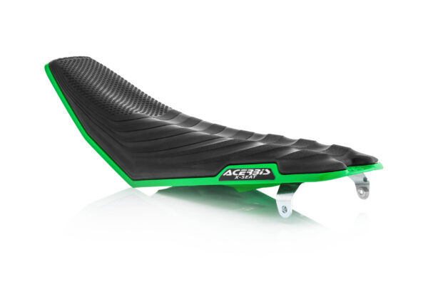 090.700 Negru